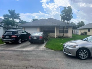 Photo of Listing #B26002935