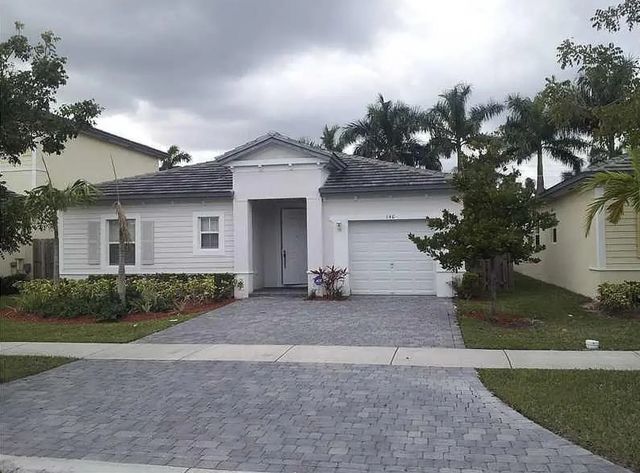 140 Ne 28th Terrace, Homestead
