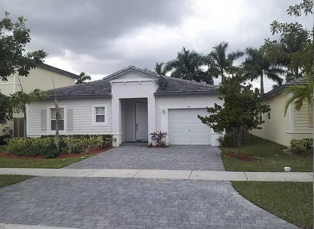 3 of 8 - 140 Ne 28th Terrace, Homestead, FL