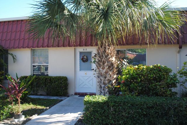 815 Salem Lane, Lake Worth
