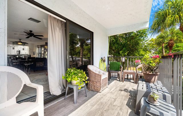 3 of 37 - 3250 Ne 12th Street #1, Pompano Beach, FL