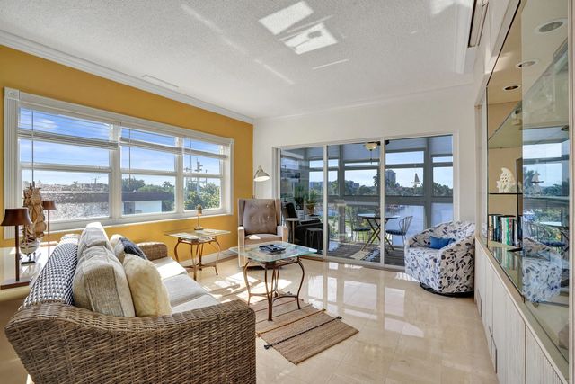 4 of 64 - 1481 S Ocean Boulevard #412, Pompano Beach, FL