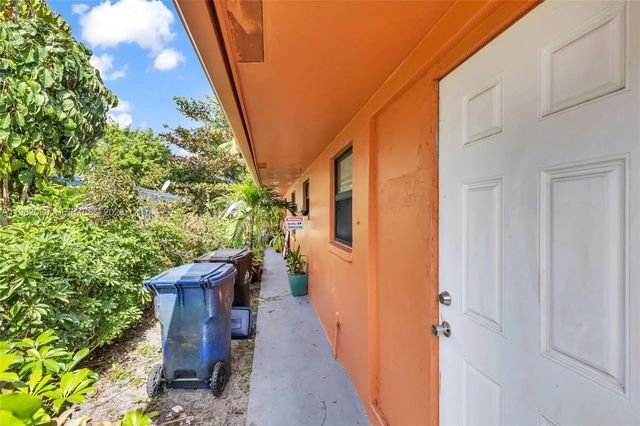 3 of 34 - 1451 Nw 19th Street, Fort Lauderdale, FL