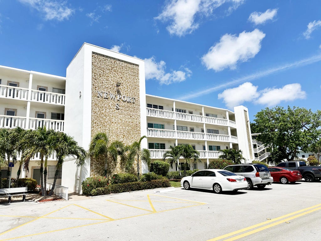 3097 Newport  S #3097, Deerfield Beach