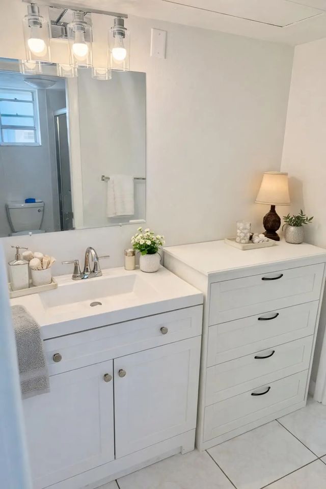 5 of 15 - 2687 Garden Drive N #212, Lake Worth Beach, FL