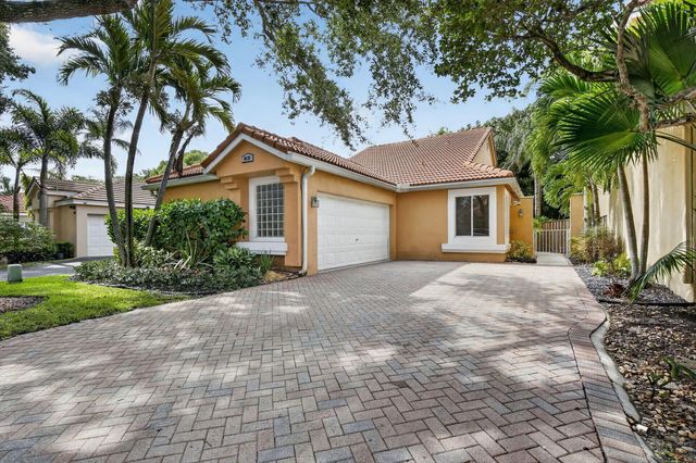 2 of 43 - 10124 Nw 4th Street, Plantation, FL