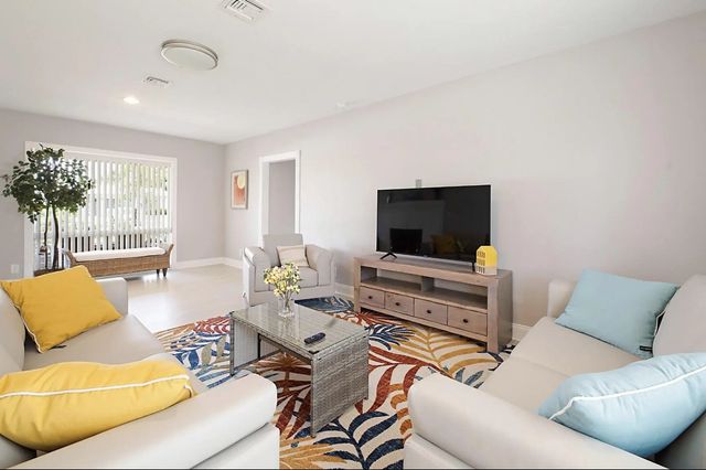 2 of 22 - 2740 Se 1st Court, Pompano Beach, FL