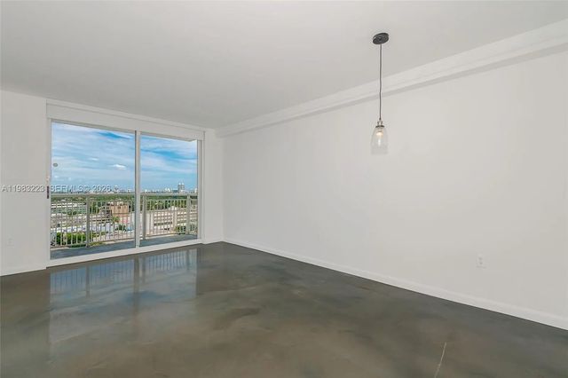 2 of 27 - 1688 West Avenue #ph-07, Miami Beach, FL