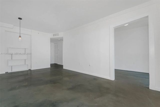 5 of 27 - 1688 West Avenue #ph-07, Miami Beach, FL