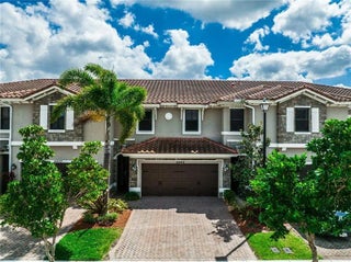 Photo of Listing #B26003048