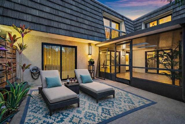 Photo of Listing #B26003674