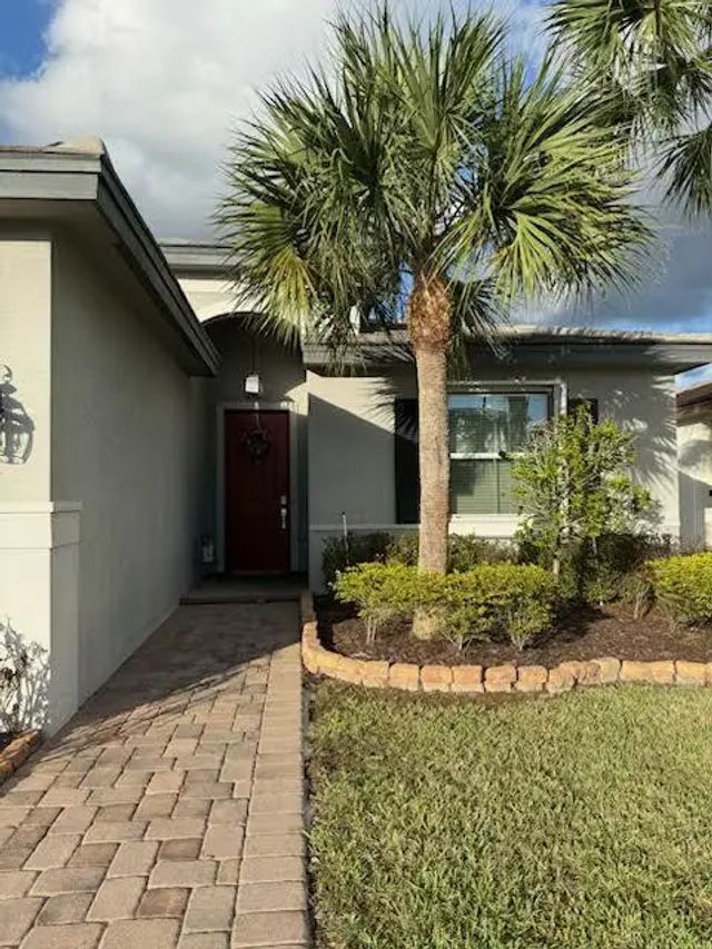 3 of 33 - 7986 Nw Greenbank Circle, Port St. Lucie, FL
