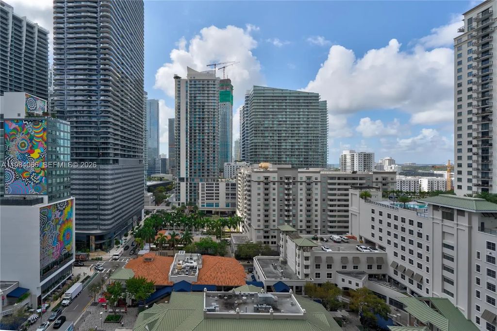 45 Sw 9th Street #1405, Miami