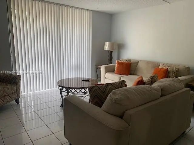 3 of 25 - 5530 Nw 44th Street #111c, Lauderhill, FL