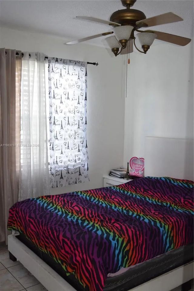 5 of 8 - 1335 W 68th Street #106, Hialeah, FL