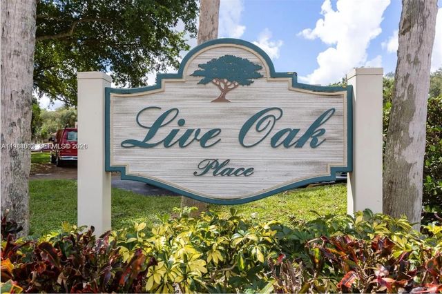 9430 Live Oak Place #407, Davie