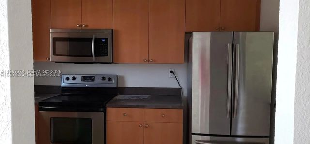 2 of 17 - 4751 Nw 9th Drive #4751, Plantation, FL
