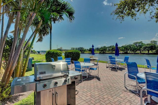 3 of 42 - 336 Golfview Road #203, North Palm Beach, FL