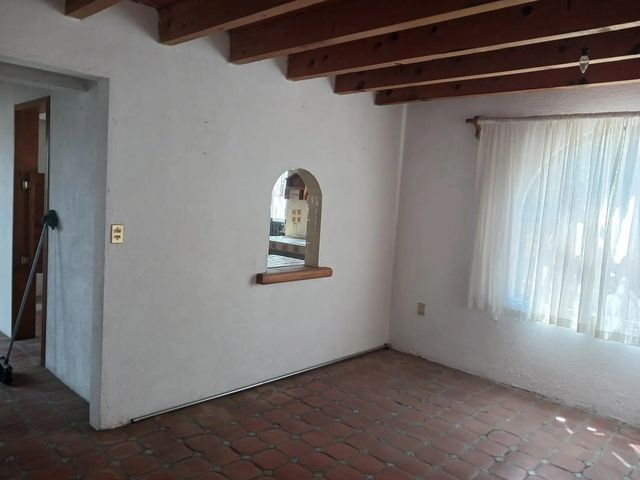 5 of 25 - 34 Viña Guadalupe, , 