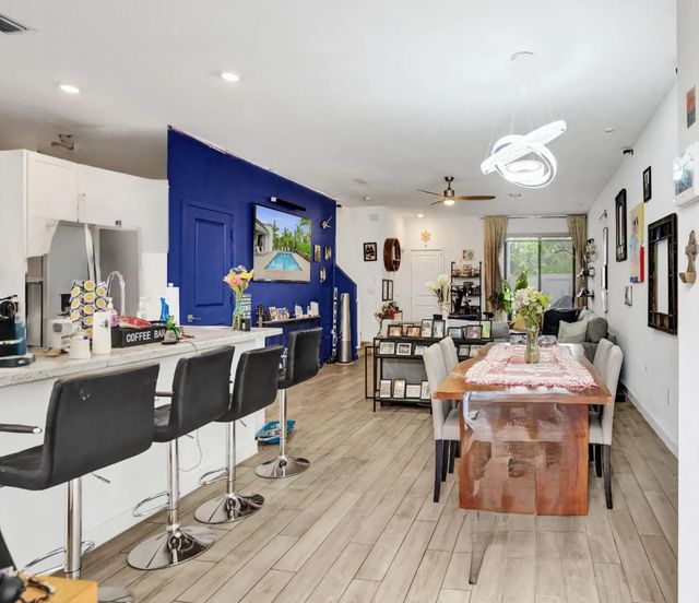 2 of 31 - 435 Nw 17th Street, Fort Lauderdale, FL