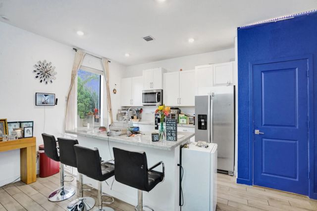 3 of 31 - 435 Nw 17th Street, Fort Lauderdale, FL
