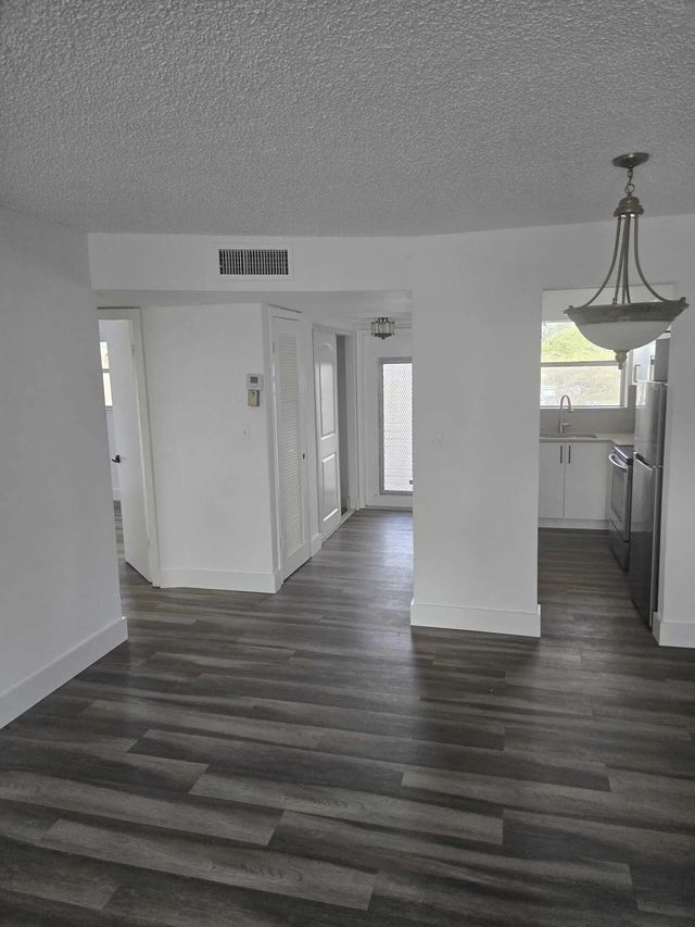 5 of 11 - 8305 Sunrise Lakes Boulevard #202, Sunrise, FL