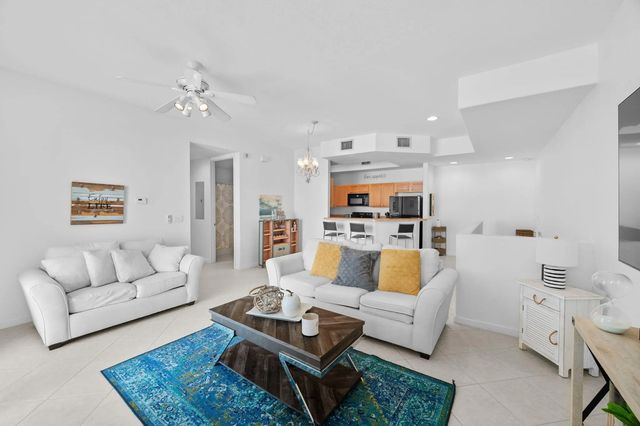 10520 Sw Stephanie Way Sw #2-203, Port St. Lucie