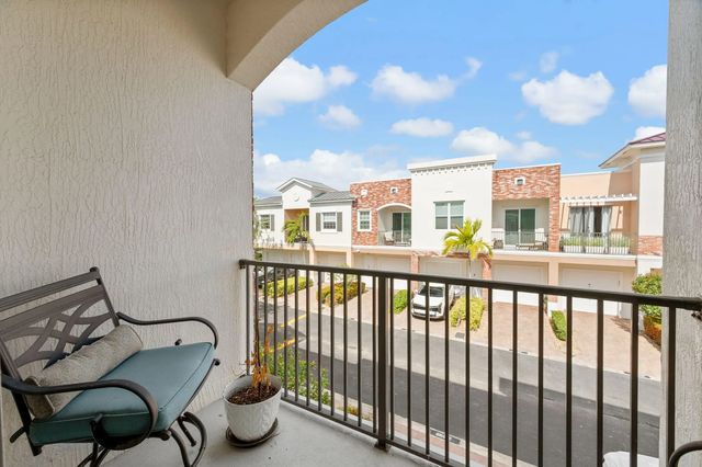 3 of 19 - 10520 Sw Stephanie Way Sw #2-203, Port St. Lucie, FL