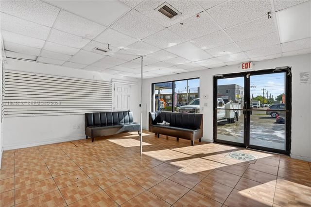 2 of 8 - 200 Sw 57th Avenue, , FL