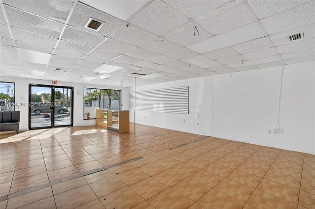 3 of 8 - 200 Sw 57th Avenue, , FL