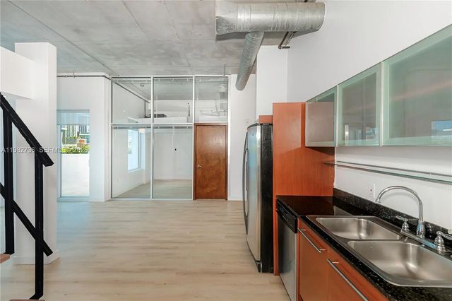 5 of 29 - 10 S River Drive #607, Miami, FL