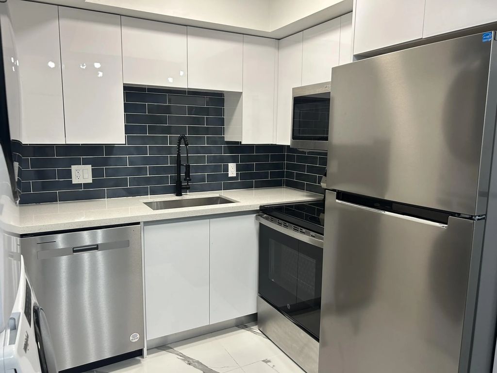 3264 Nw 84th Avenue #f630, Sunrise