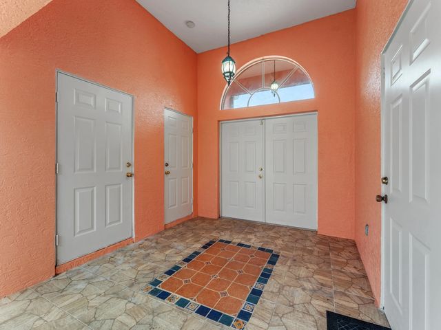 4 of 38 - 430 Se Thanksgiving Avenue, Port St. Lucie, FL