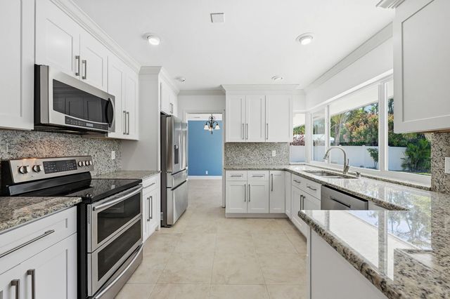 3 of 54 - 2810 Ne 52nd Street, Fort Lauderdale, FL