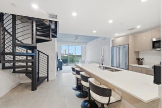 Photo of Listing #B26004957