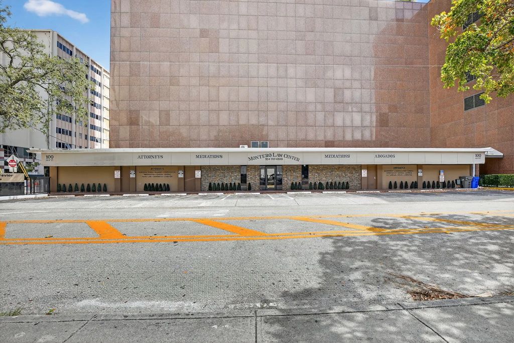 100 Se 6th Street, Fort Lauderdale