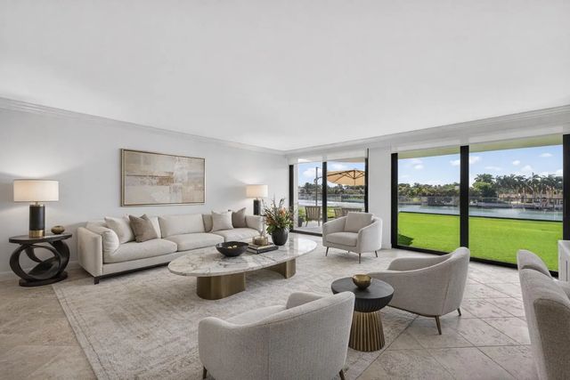 3 of 43 - 5500 Collins Avenue #302, Miami Beach, FL