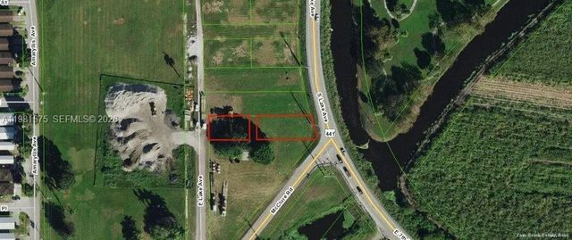 636 S Lake Avenue, Pahokee