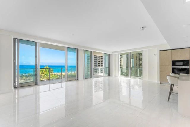 5 of 98 - 3100 N Ocean Drive #p705, Riviera Beach, FL