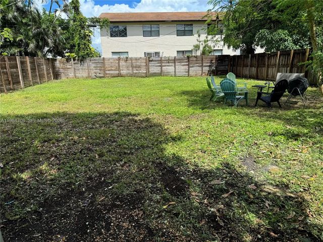 2 of 5 - 2247 Jackson Street, Hollywood, FL