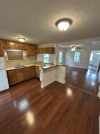 Photo of Listing #B26003438