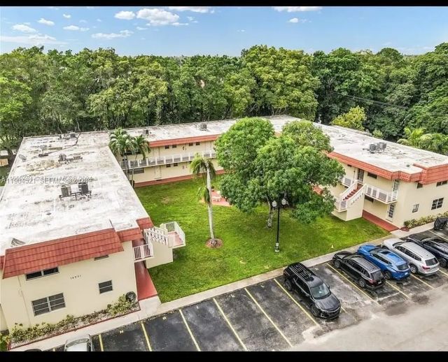 3 of 23 - 14901 Sw 4th Street #14a, Pembroke Pines, FL