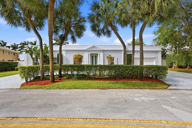 2 of 76 - 9001 N Lake Dasha Drive, Plantation, FL