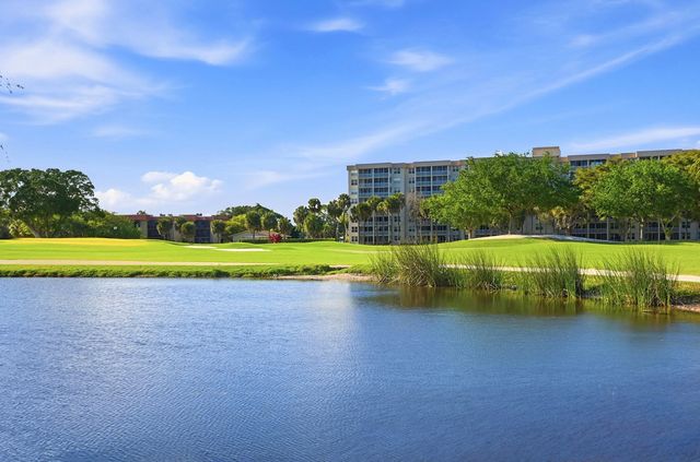 3 of 76 - 9001 N Lake Dasha Drive, Plantation, FL