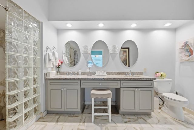 5 of 76 - 9001 N Lake Dasha Drive, Plantation, FL