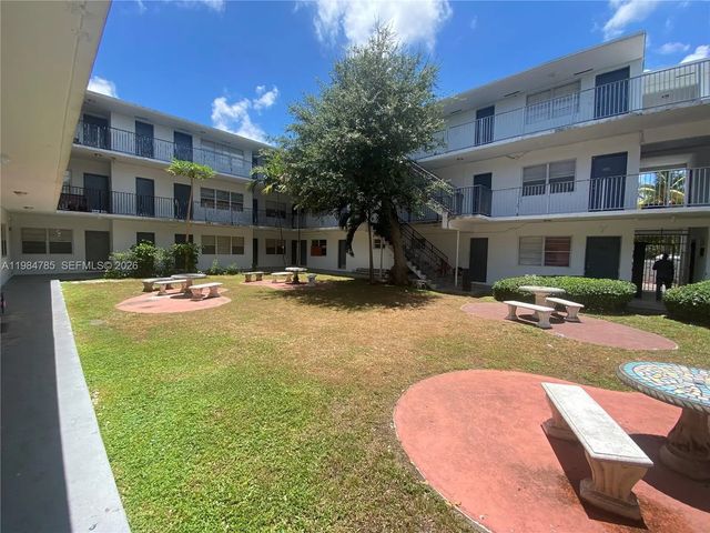 2 of 14 - 13700 Ne 6th Avenue #209, North Miami, FL