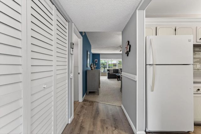 4 of 28 - 7680 Nw 1st Street #201, Margate, FL