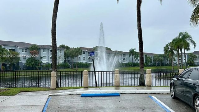 2 of 18 - 155 Nw 96th Terrace #2-201, Pembroke Pines, FL