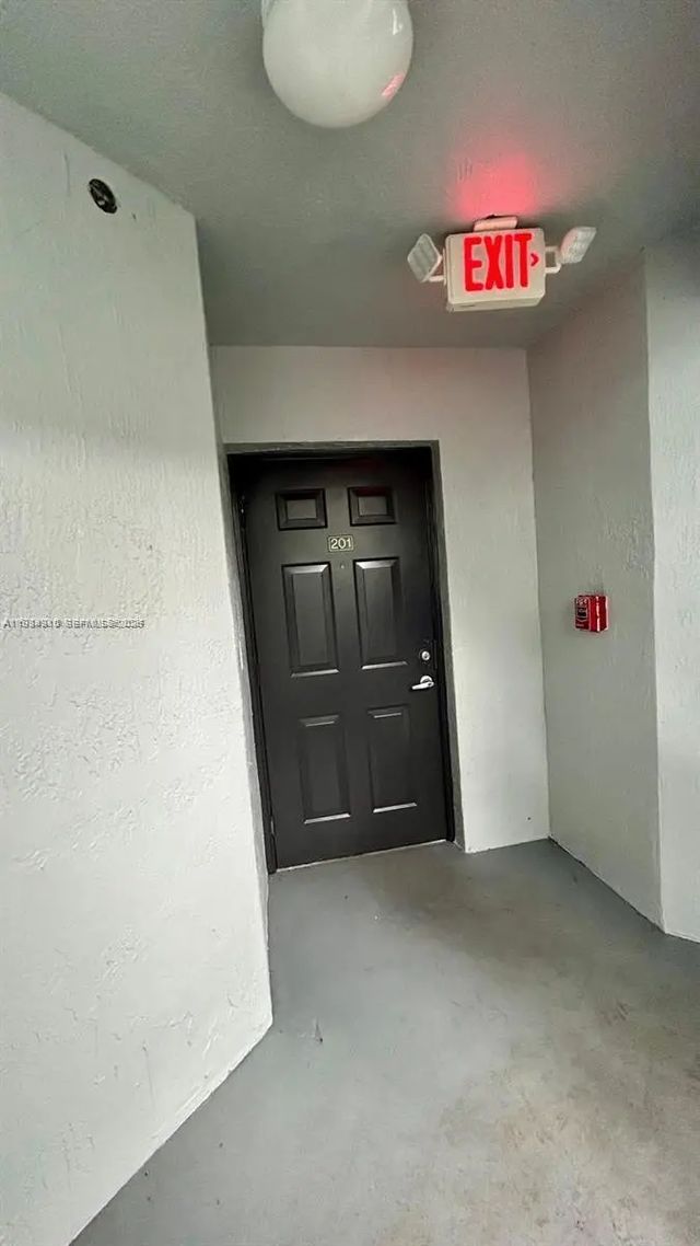 5 of 18 - 155 Nw 96th Terrace #2-201, Pembroke Pines, FL