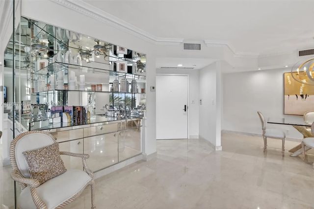 2 of 38 - 2800 Island Boulevard #301, Aventura, FL